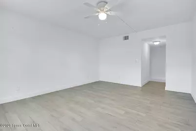 325 Tangle Run Boulevard #1113, Melbourne, FL 32940 - Photo 17