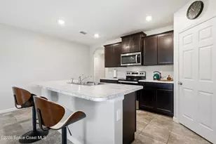 349 Guinevere Dr SW, Palm Bay, FL 32908 - Photo 5