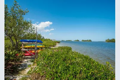 6240 E Mirror Lake Drive #201, Sebastian, FL 32958 - Photo 19