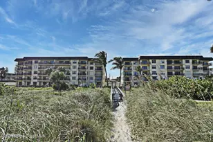 4570 Ocean Beach Blvd, Cocoa Beach, FL 32931 - Photo 19