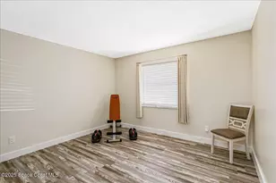 586 N Wickham Rd, Melbourne, FL 32935 - Photo 23