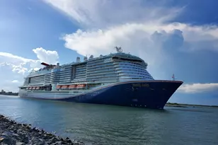 586 N Wickham Rd, Melbourne, FL 32935 - Photo 75