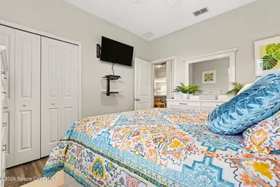 8481 Laguna Circle, Micco, FL 32976 - Photo 27