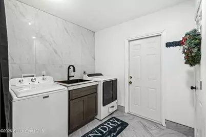 364 Hatcher Street SE, Palm Bay, FL 32909 - Photo 17