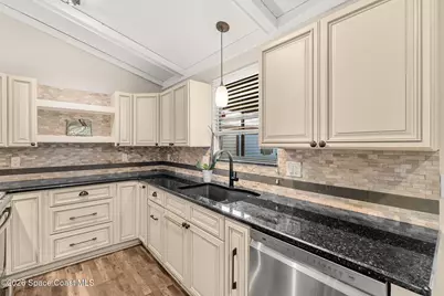 364 Hatcher Street SE, Palm Bay, FL 32909 - Photo 15