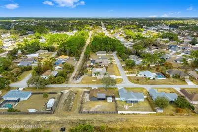 364 Hatcher Street SE, Palm Bay, FL 32909 - Photo 43