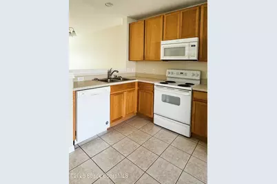 1310 Hampton Park Lane, Melbourne, FL 32940 - Photo 9