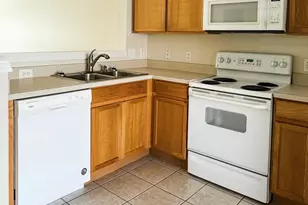 1310 Hampton Park Ln, Melbourne, FL 32940 - Photo 9