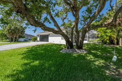 215 Beverly Court, Melbourne Beach, FL 32951 - Photo 77