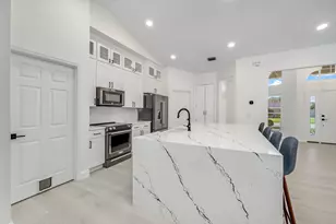 215 Beverly Ct, Melbourne Beach, FL 32951 - Photo 27