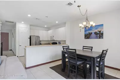 9945 E Villa Circle E #9945, Vero Beach, FL 32966 - Photo 15