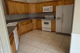 270 Aviation Ave NE, Palm Bay, FL 32907 - Photo 5