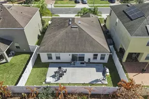 3258 Olivera Way, Saint Cloud, FL 34772 - Photo 5