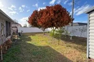 591 Australian Rd NW, Palm Bay, FL 32907 - Photo 29