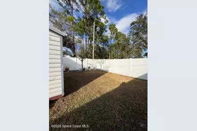 591 Australian Road NW, Palm Bay, FL 32907 - Photo 25