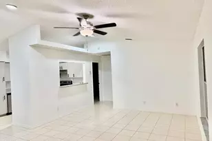 3723 W Malory Ct, Cocoa, FL 32926 - Photo 3