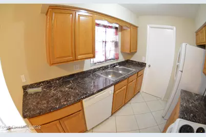 2912 Pembroke Road, Melbourne, FL 32935 - Photo 11