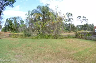 2912 Pembroke Rd, Melbourne, FL 32935 - Photo 23