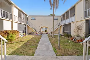 3135 Shady Dell Ln, Melbourne, FL 32935 - Photo 3