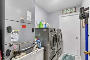 1040 Jacaranda Cir, Rockledge, FL 32955 - Photo 29