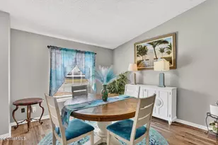 1040 Jacaranda Cir, Rockledge, FL 32955 - Photo 9