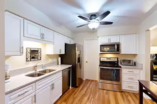 9012 Brighton Ct, West Melbourne, FL 32904 - Photo 9