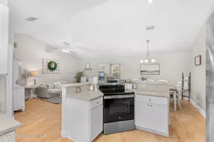 449 Gilbert Dr NE, Palm Bay, FL 32907 - Photo 17