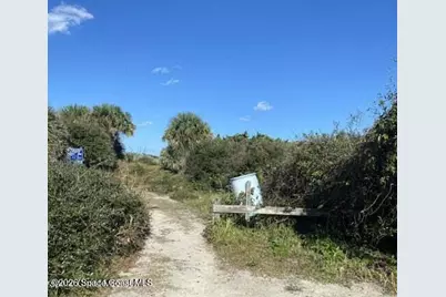 6201 Treetop Drive, Melbourne Beach, FL 32951 - Photo 3