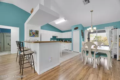 8016 106th Avenue, Vero Beach, FL 32967 - Photo 7