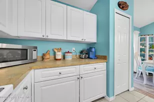 8016 106th Ave, Vero Beach, FL 32967 - Photo 13