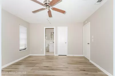 350 NE Genesee Avenue, Port Saint Lucie, FL 34983 - Photo 9