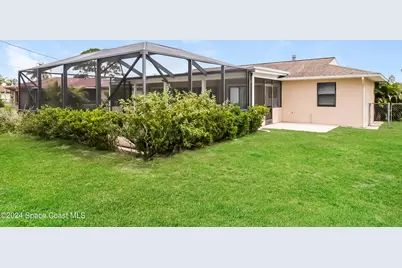 350 NE Genesee Avenue, Port Saint Lucie, FL 34983 - Photo 15