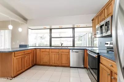 350 NE Genesee Avenue, Port Saint Lucie, FL 34983 - Photo 7