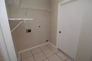 737 Kempten St NW, Palm Bay, FL 32907 - Photo 19