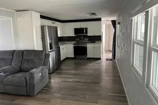 1142 Parkview Ct NE, Palm Bay, FL 32907 - Photo 5