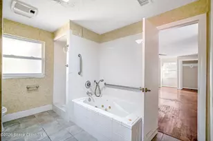 535 Robin Hood Dr, Merritt Island, FL 32953 - Photo 23