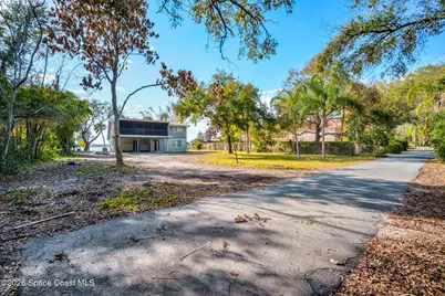 535 Robinhood Drive, Merritt Island, FL 32953 - Photo 5