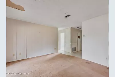 1076 Madrid Road, Rockledge, FL 32955 - Photo 11