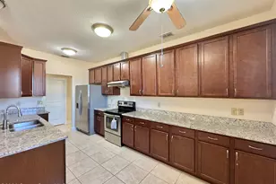 181 Del Monte St NE, Palm Bay, FL 32907 - Photo 9