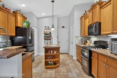 472 Carley Ln Lane, Cocoa, FL 32926 - Photo 25