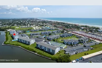 580 S Brevard Avenue #825, Cocoa Beach, FL 32931 - Photo 29