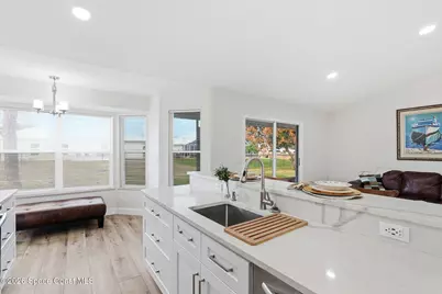 1895 17th Avenue SW, Vero Beach, FL 32962 - Photo 17