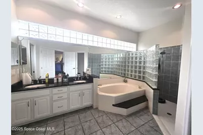 382 Carmel Drive, Melbourne, FL 32940 - Photo 15