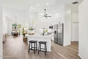 560 Fiedler St NE, Palm Bay, FL 32907 - Photo 9