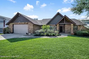 25 Greenwood Ln, Cocoa Beach, FL 32931 - Photo 1