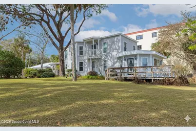 527 Indian River Avenue, Titusville, FL 32796 - Photo 37