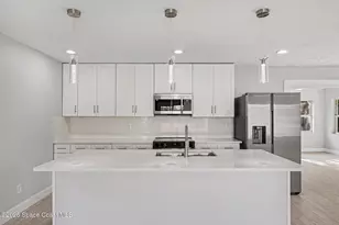 2415 S Fairway Dr, Melbourne, FL 32901 - Photo 3