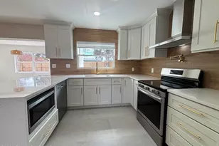 1301 Kathwood Dr, Melbourne, FL 32935 - Photo 9