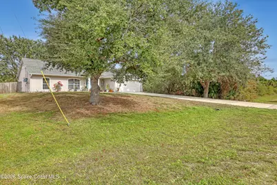457 Saint Andre Boulevard SW, Palm Bay, FL 32908 - Photo 5