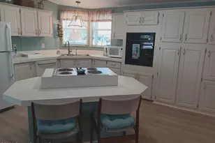 927 Dogwood Dr, Barefoot Bay, FL 32976 - Photo 11